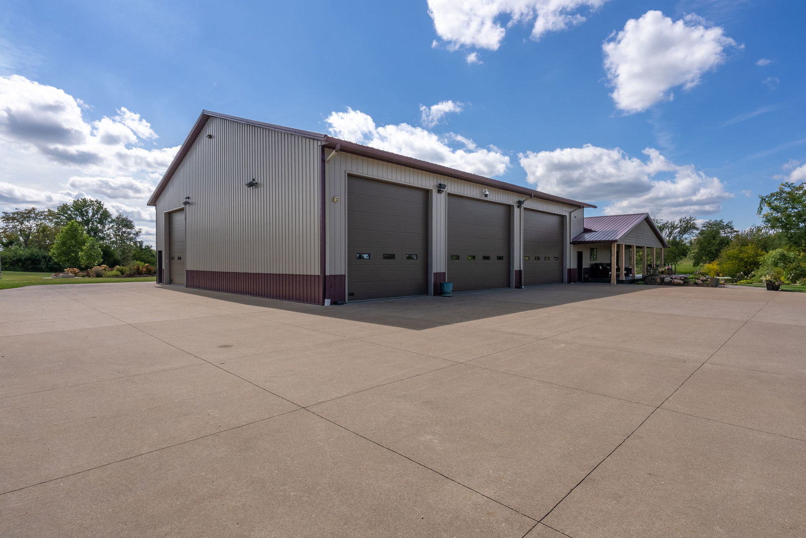 9901 Highway 6 Geneseo, IL 61254 - Photo 20 of 29 a view of a house with a yard