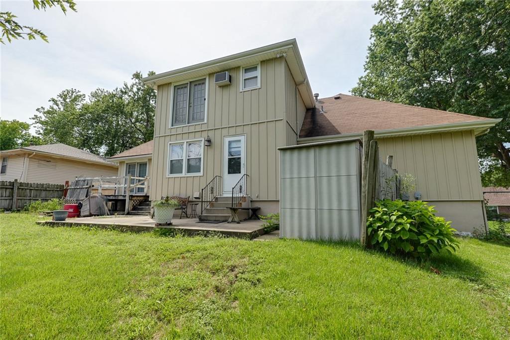 1008 Southwest 17th Street Blue Springs, MO 64015 - Photo 25 of 29