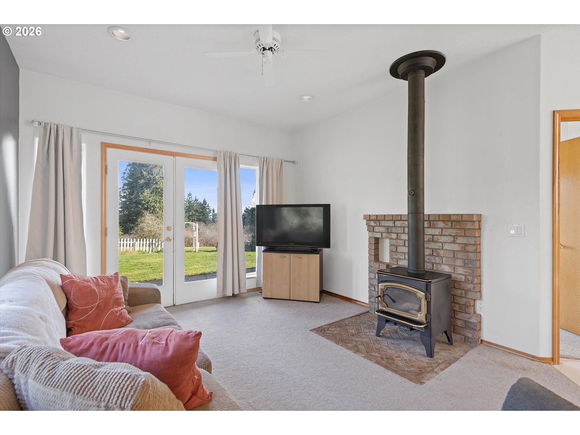 28200 Southwest Ladd Hill Road Sherwood, OR 97140 - Photo 13 of 38 Gallery Image 13