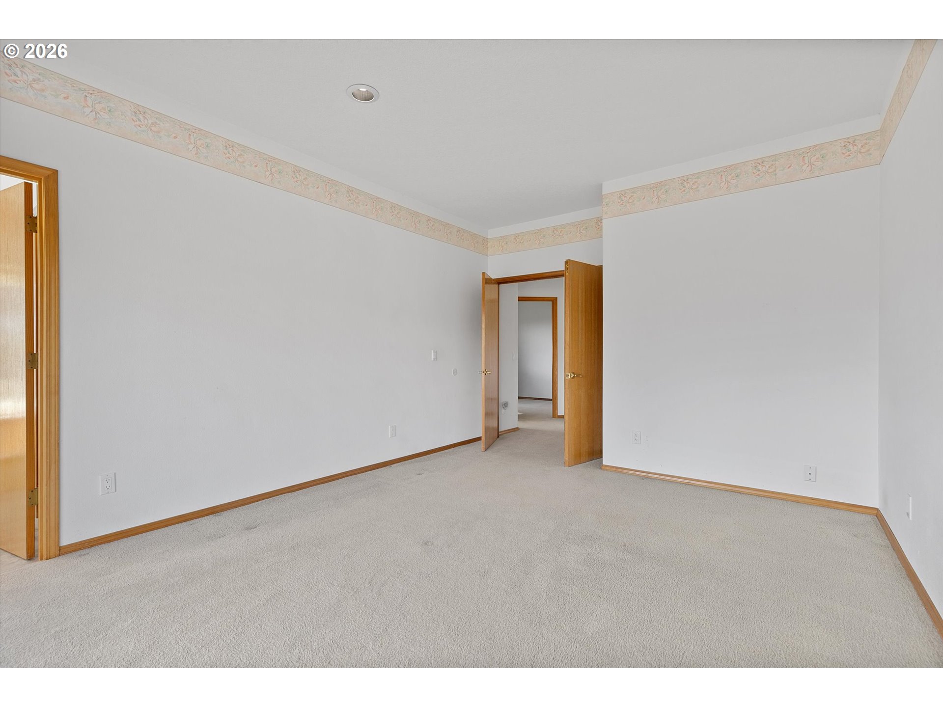 28200 Southwest Ladd Hill Road Sherwood, OR 97140 - Photo 15 of 38 Gallery Image 15