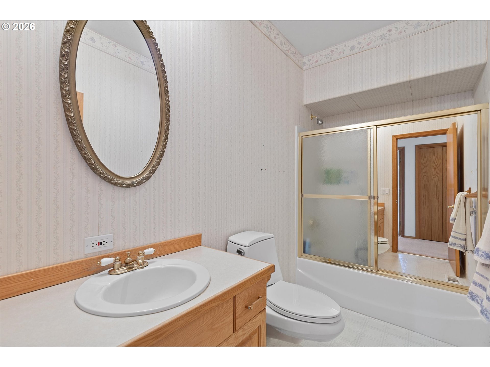 28200 Southwest Ladd Hill Road Sherwood, OR 97140 - Photo 21 of 38 Gallery Image 21