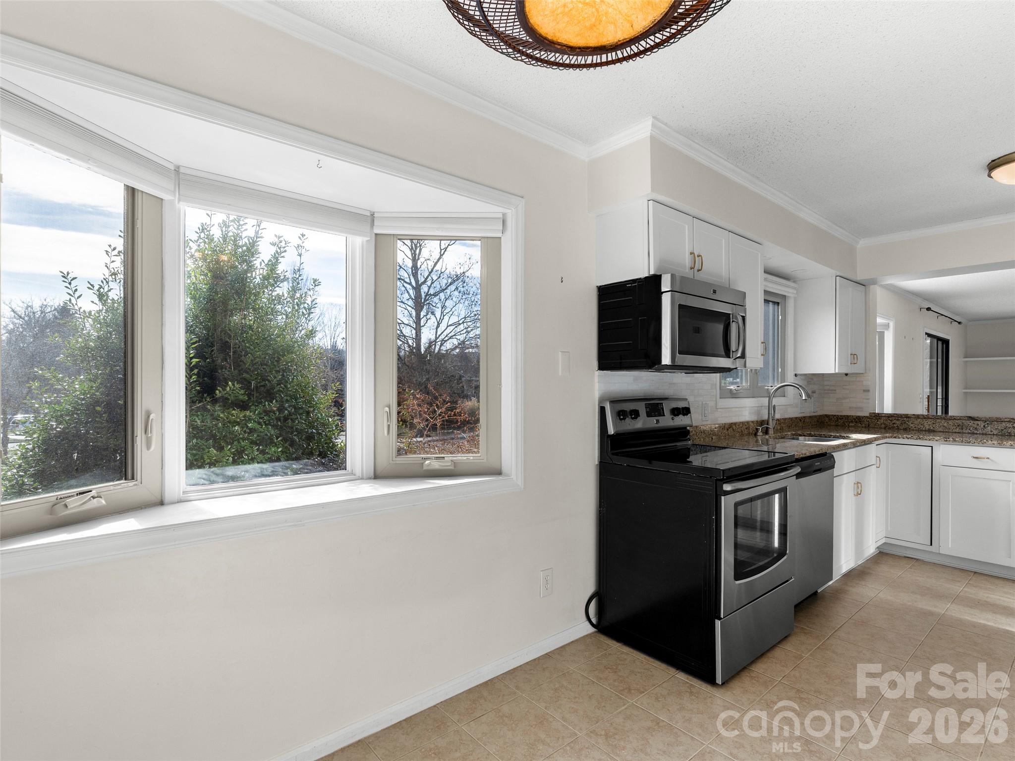 201 Racquet Club Road, Unit 15 Asheville, NC 28803 - Photo 15 of 31