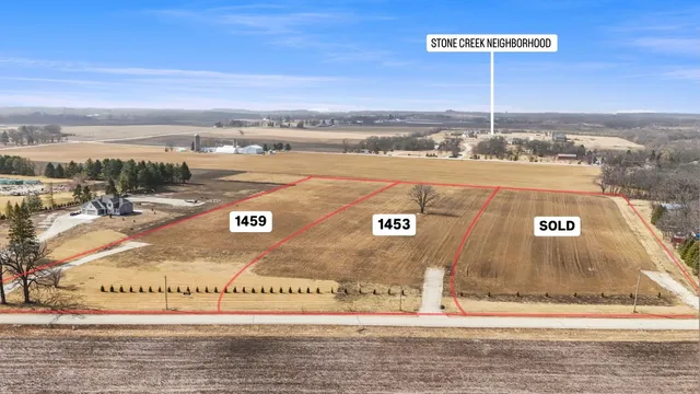 $475,000 | 1453 Waukesha Road, Raymond, WI 53108