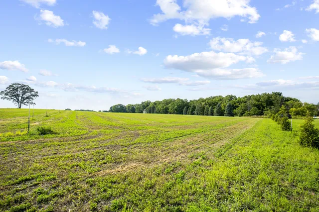 $475,000 | 1453 Waukesha Road, Raymond, WI 53108