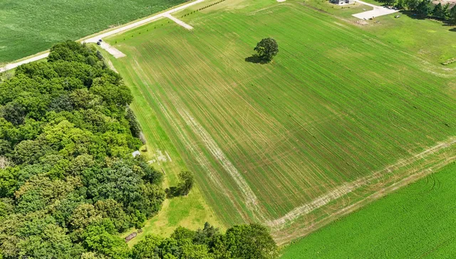 $475,000 | 1453 Waukesha Road, Raymond, WI 53108