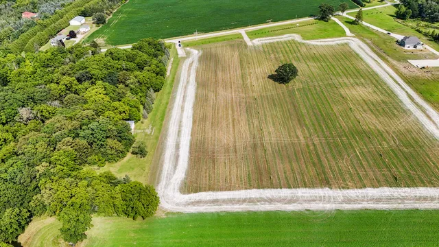 $475,000 | 1453 Waukesha Road, Raymond, WI 53108