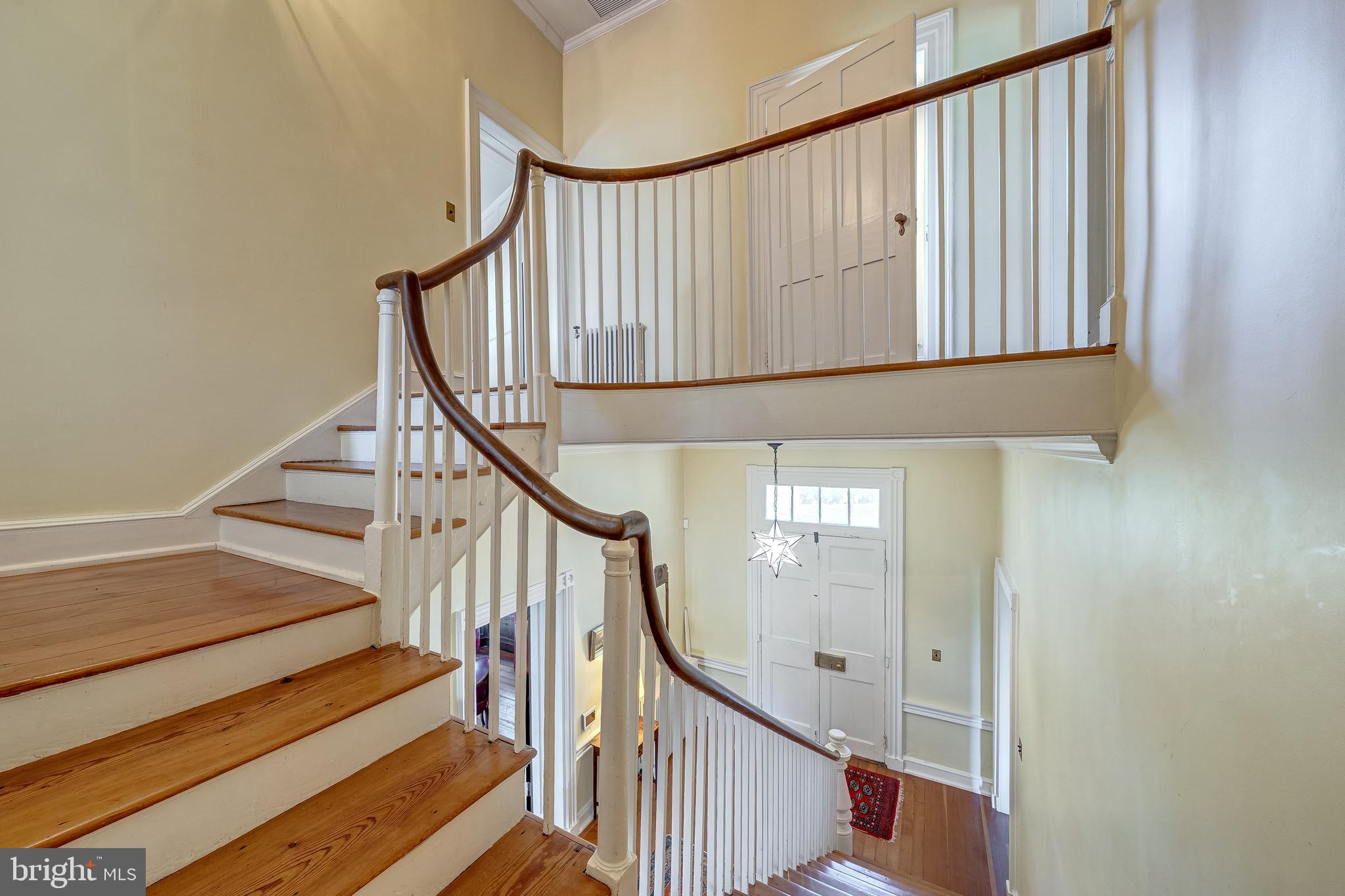 3707 Carrington Road Delaplane, VA 20144 - Photo 30 of 52 a view of entryway