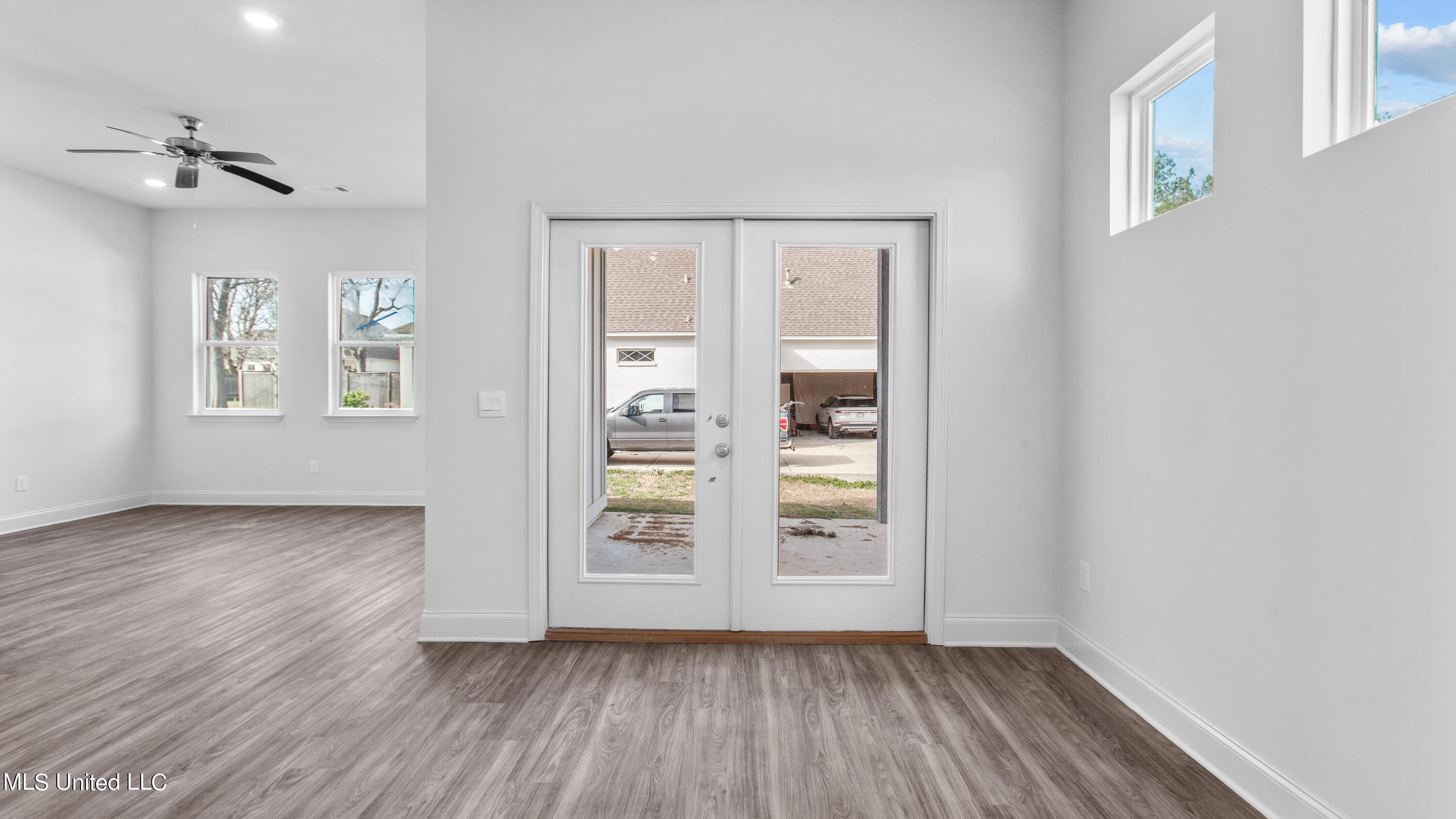 302 Stephens Street Ridgeland, MS 39157 - Photo 4 of 12 302 Stevens-16x9-40