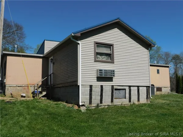 $149,900 | 3034 West Cox Ferry Road, Salem, IN 47167