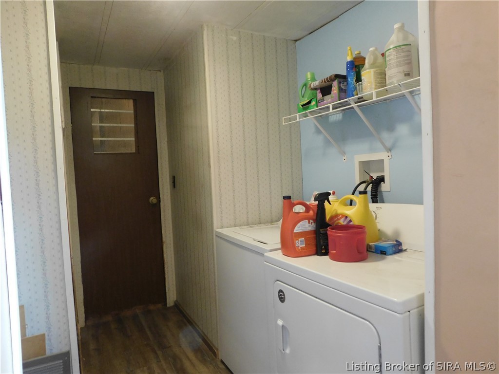 3034 West Cox Ferry Road Salem, IN 47167 - Photo 10 of 20