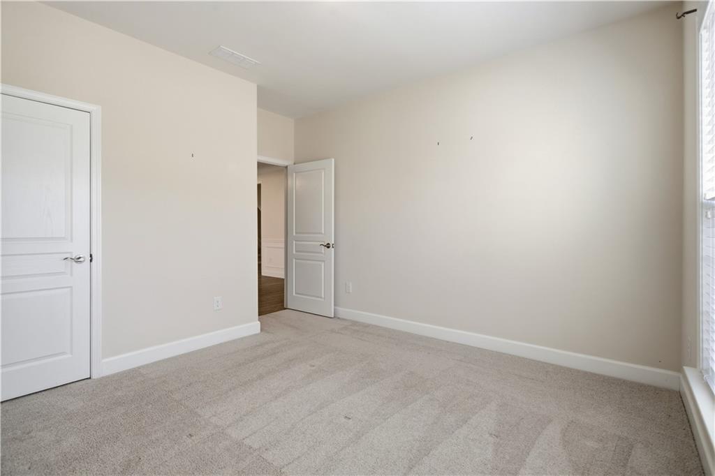 2925 Farmstead Way Suwanee, GA 30024 - Photo 17 of 39