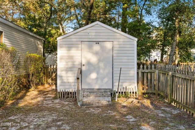 $230,000 | 685 Beachwood Drive Southeast, Bolivia, NC 28422