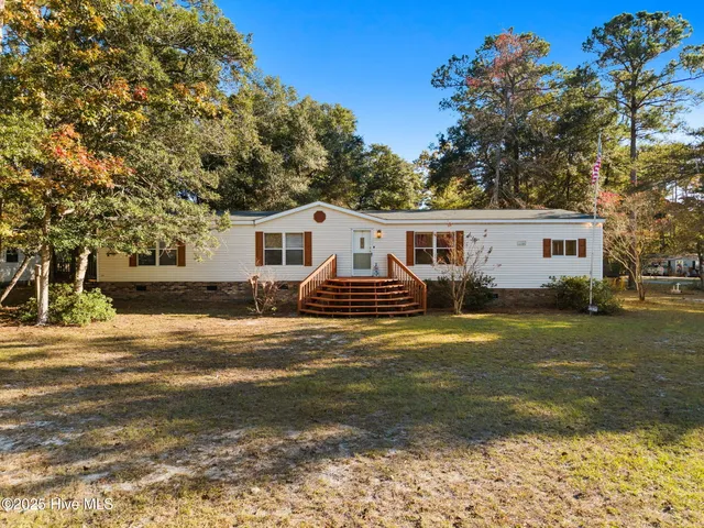 $230,000 | 685 Beachwood Drive Southeast, Bolivia, NC 28422