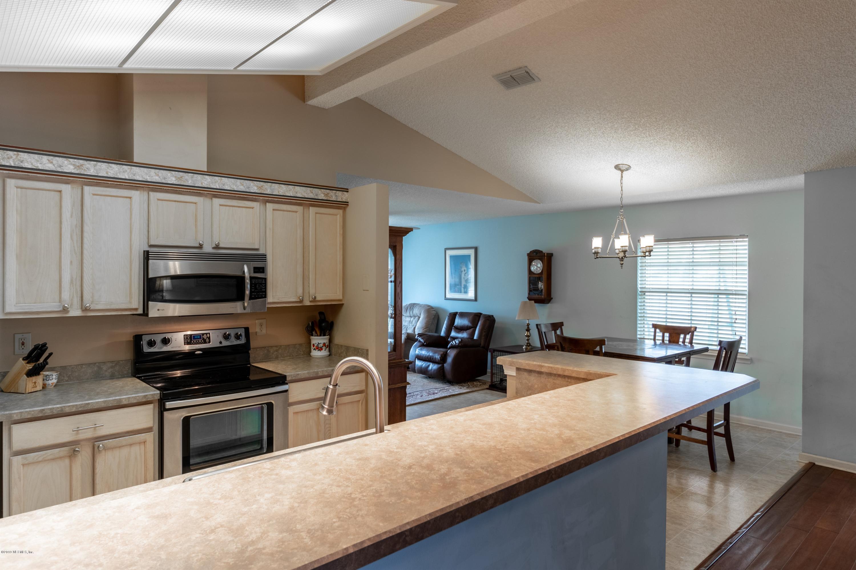 12205 Ridge Forest Lane Jacksonville, FL 32246 - Photo 16 of 36 Kitchen