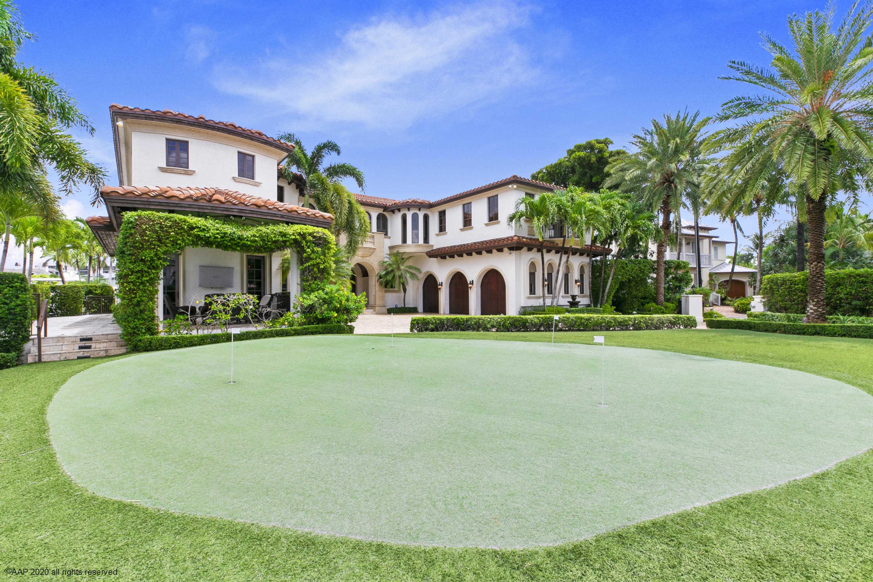 701 Broadview Drive Boca Raton, FL 33431 - Photo 2 of 78 2nd Lot with Putting Green