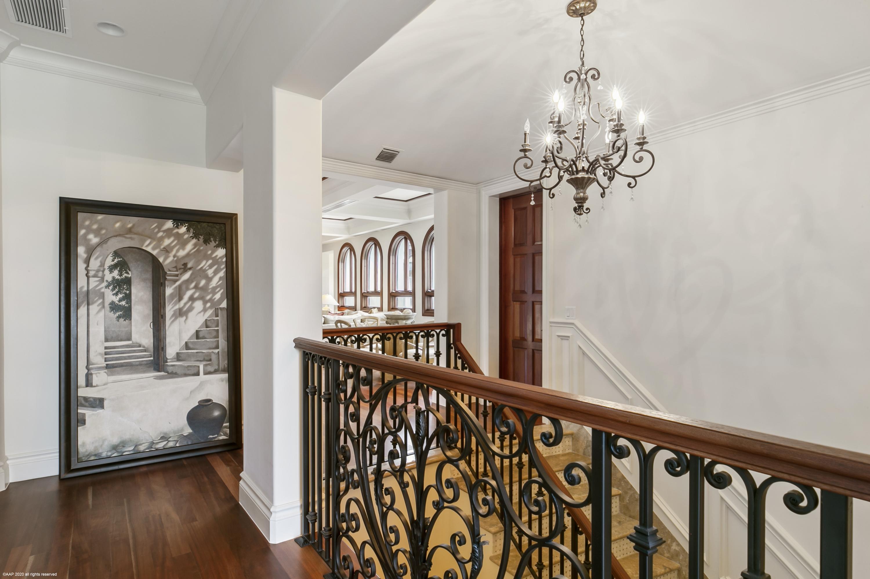 701 Broadview Drive Boca Raton, FL 33431 - Photo 33 of 78 Upstairs