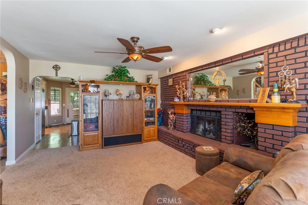 1290 3rd Street Calimesa, CA 92320 - Photo 13 of 54 living room