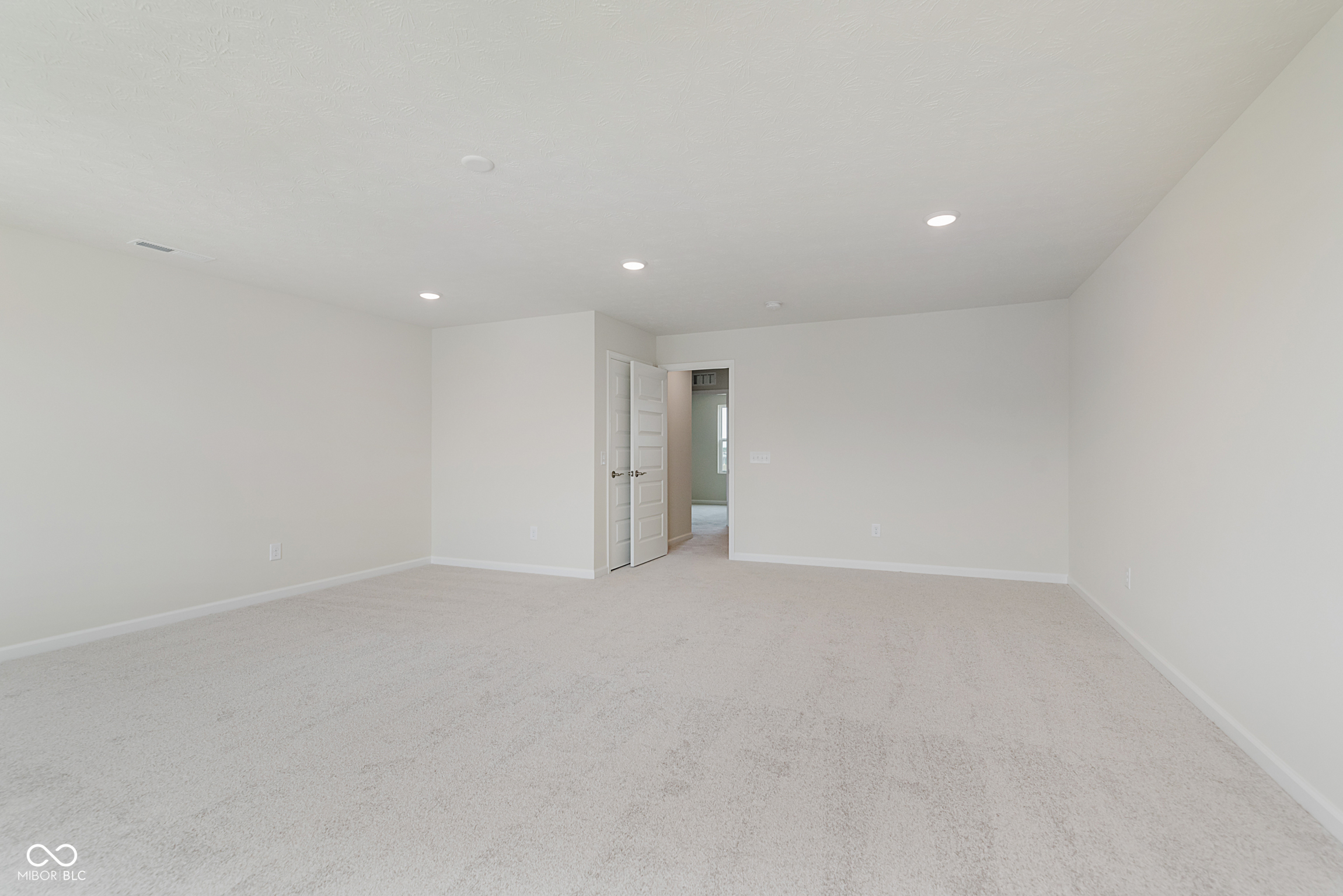 6421 Springtide Court Plainfield, IN 46168 - Photo 32 of 36