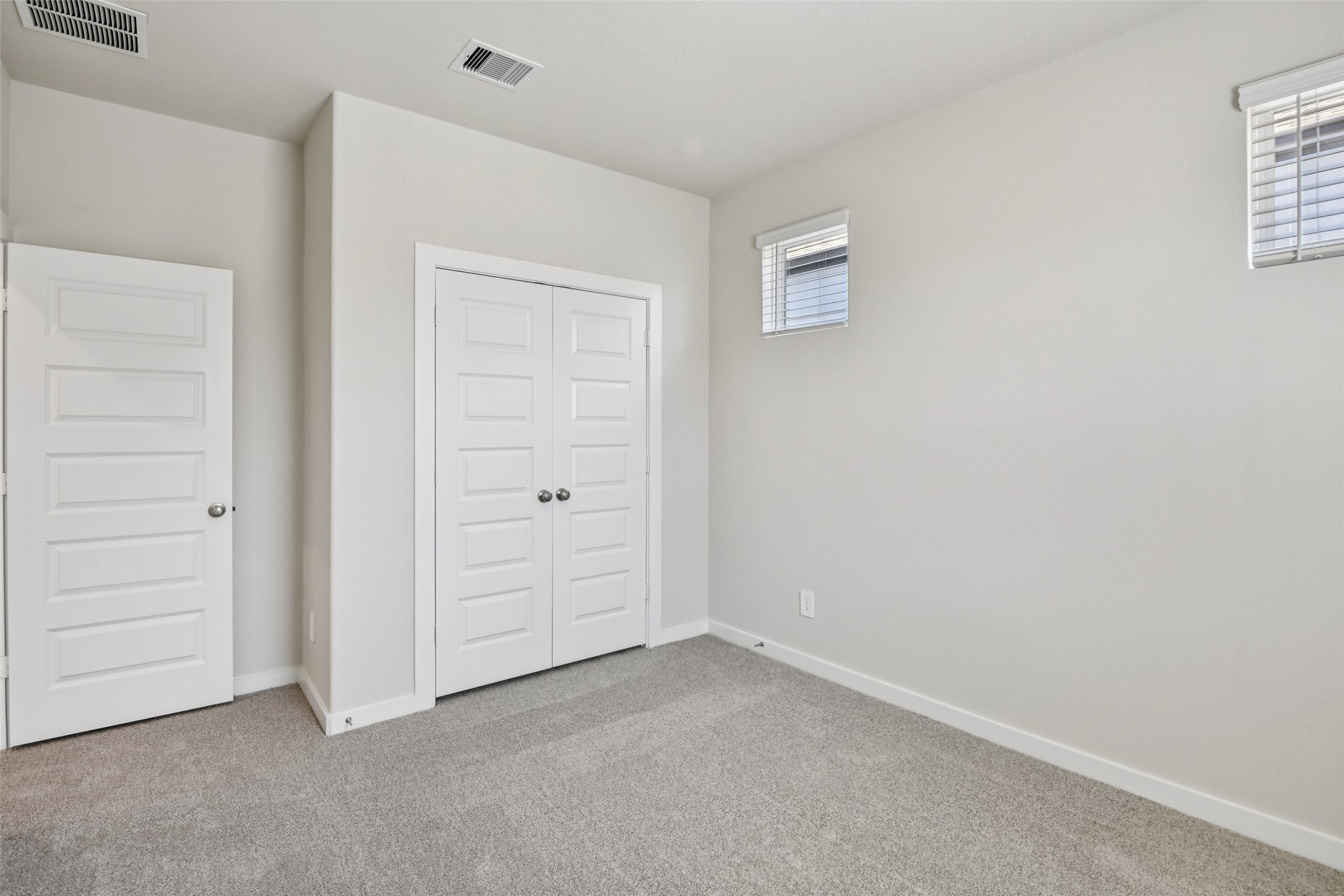 10012 Rustic Charm Street Houston, TX 77080 - Photo 25 of 45