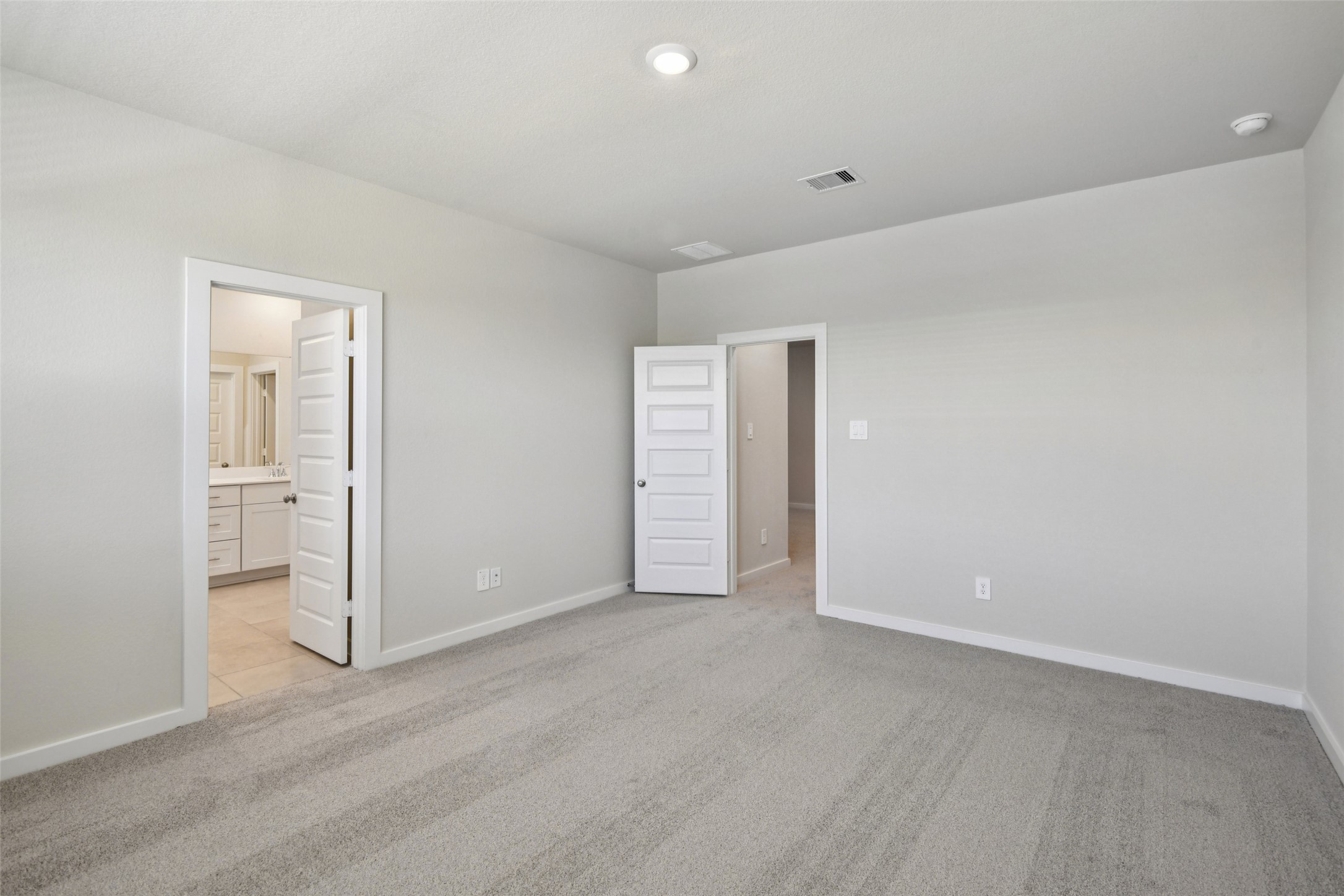 10012 Rustic Charm Street Houston, TX 77080 - Photo 36 of 45 a view of empty room