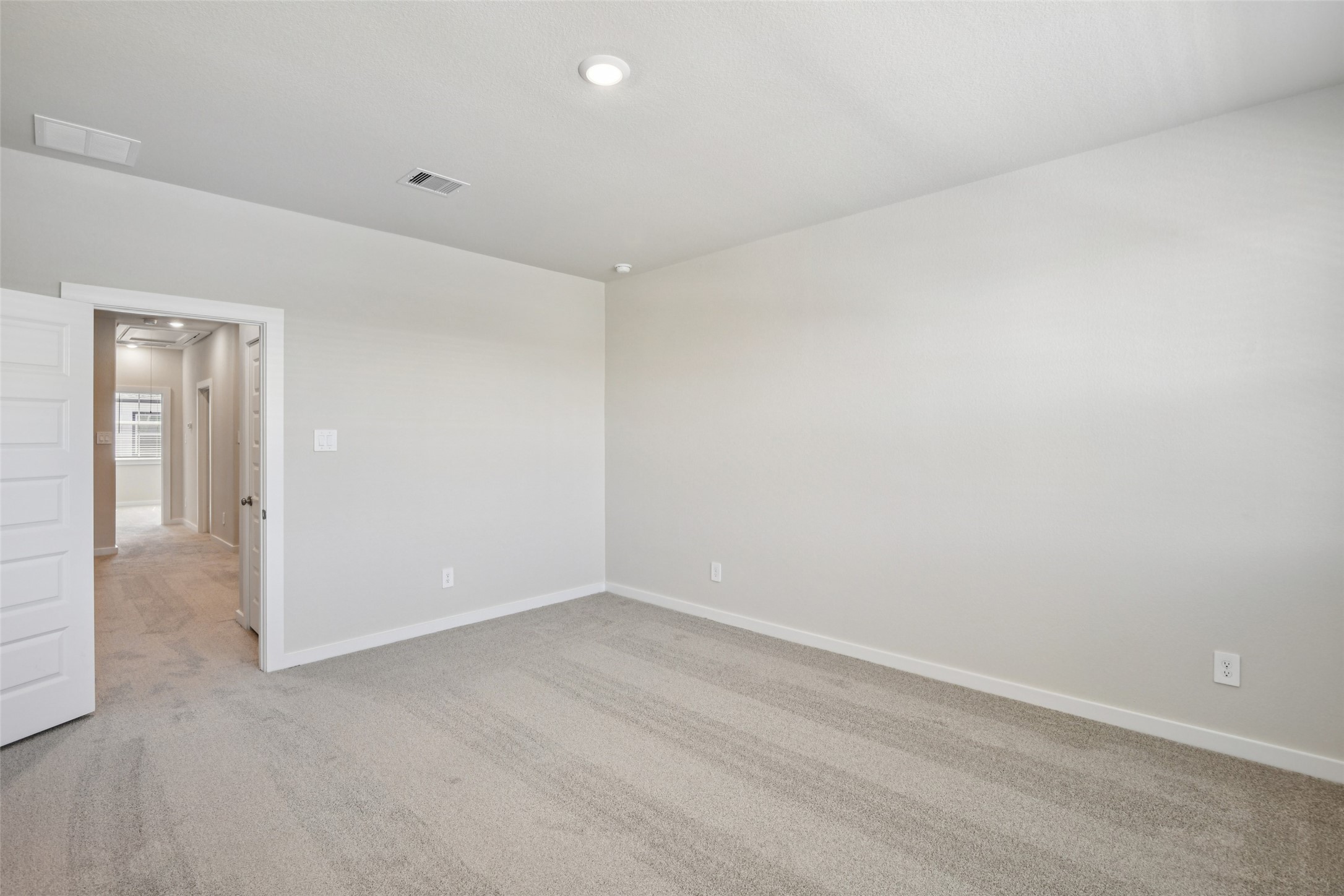 10012 Rustic Charm Street Houston, TX 77080 - Photo 37 of 45 a view of an empty room