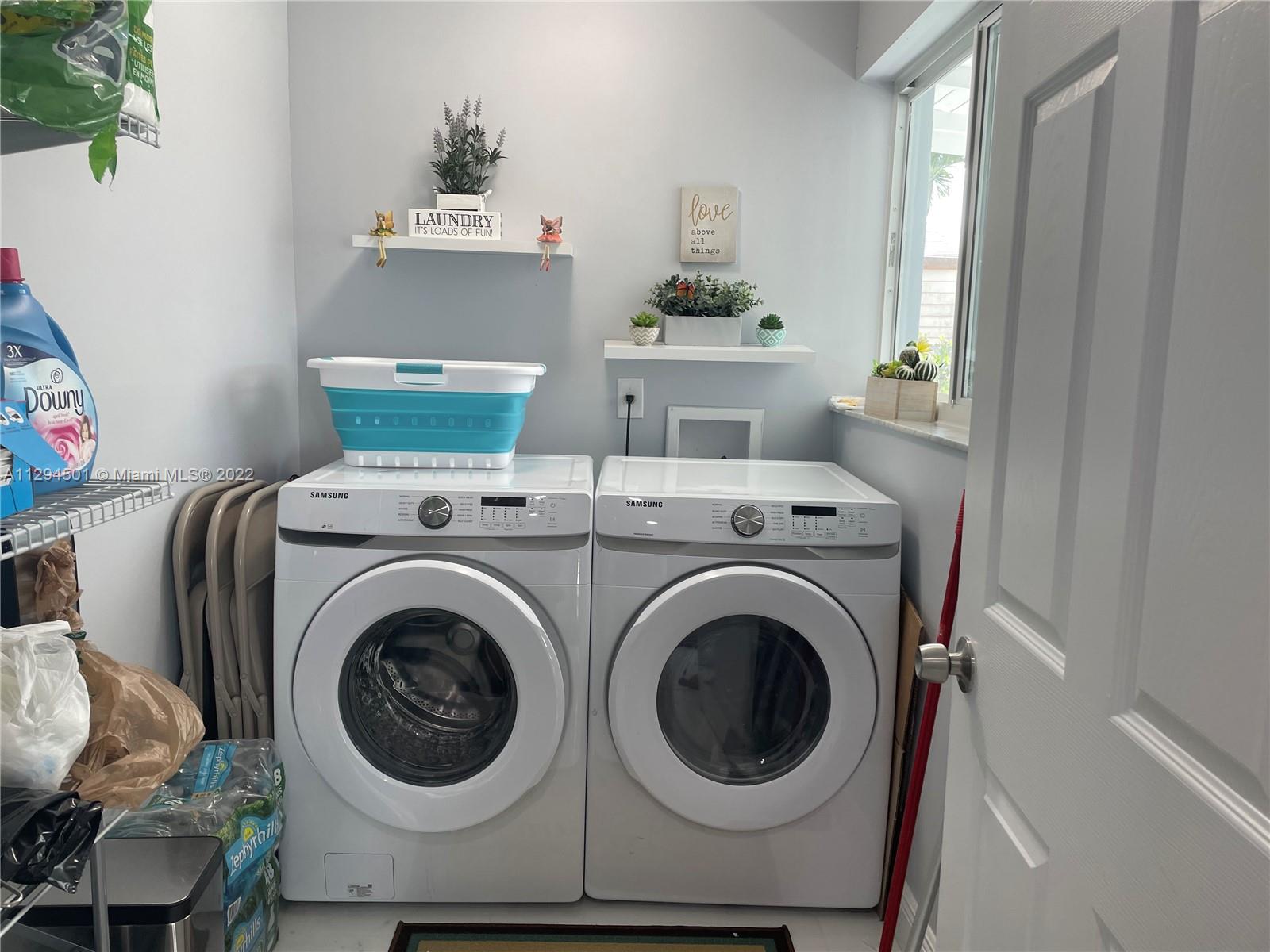 2222 Southwest 138th Avenue Miami, FL 33175 - Photo 20 of 27 a utility room with dryer and washer