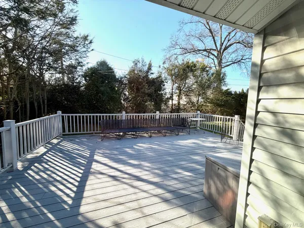 $1,208,000 | 287 Birchwood Park Drive, Jericho, NY 11753