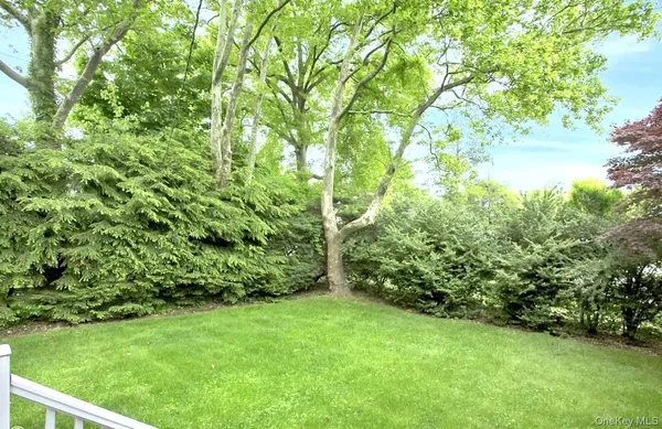 $1,208,000 | 287 Birchwood Park Drive, Jericho, NY 11753