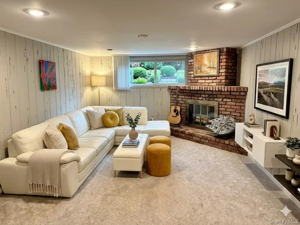 $1,208,000 | 287 Birchwood Park Drive, Jericho, NY 11753