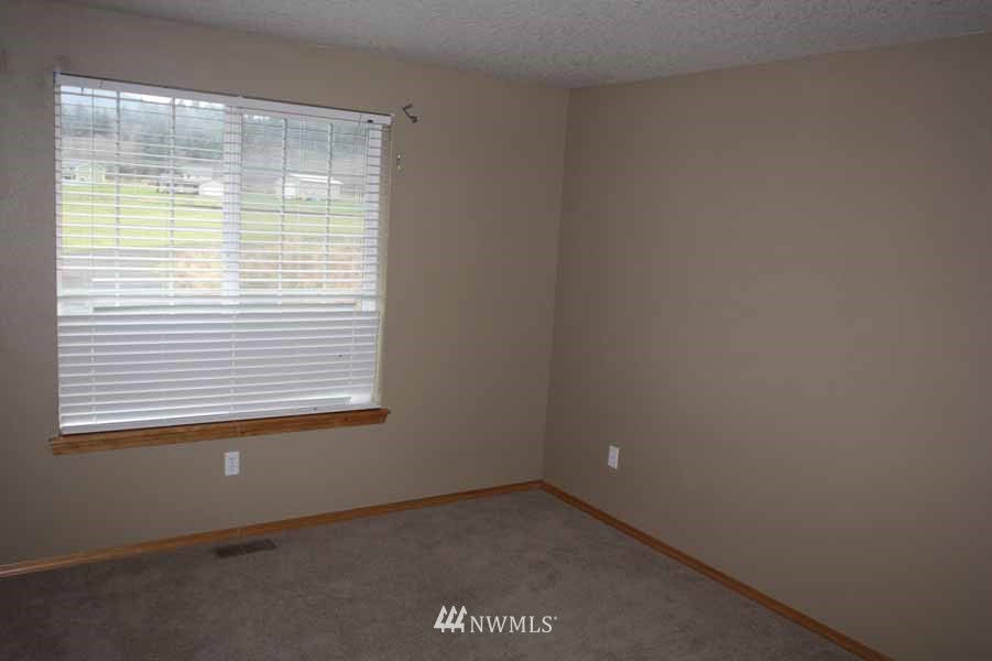 371 Elochoman Valley Road Cathlamet, WA 98612 - Photo 12 of 15 Gallery Image 12
