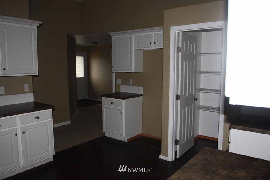 371 Elochoman Valley Road Cathlamet, WA 98612 - Photo 5 of 15 Gallery Image 5