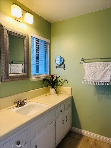 $3,550 | 5461 Bonanza Drive, Huntington Beach, CA 92649