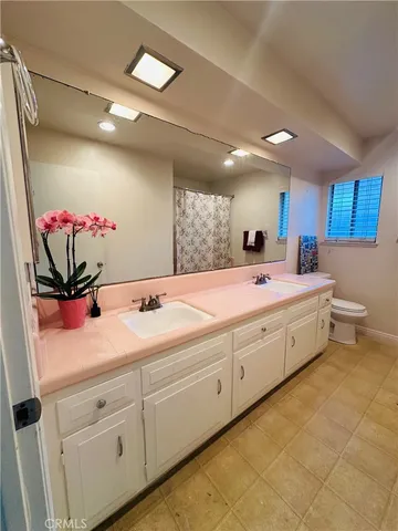 $3,550 | 5461 Bonanza Drive, Huntington Beach, CA 92649