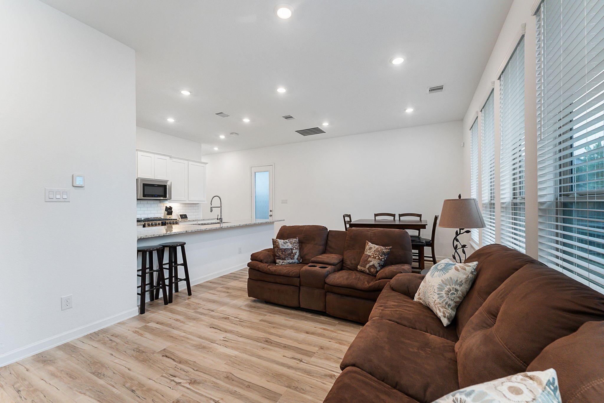 516 Bristol Tide Court Conroe, TX 77304 - Photo 14 of 47