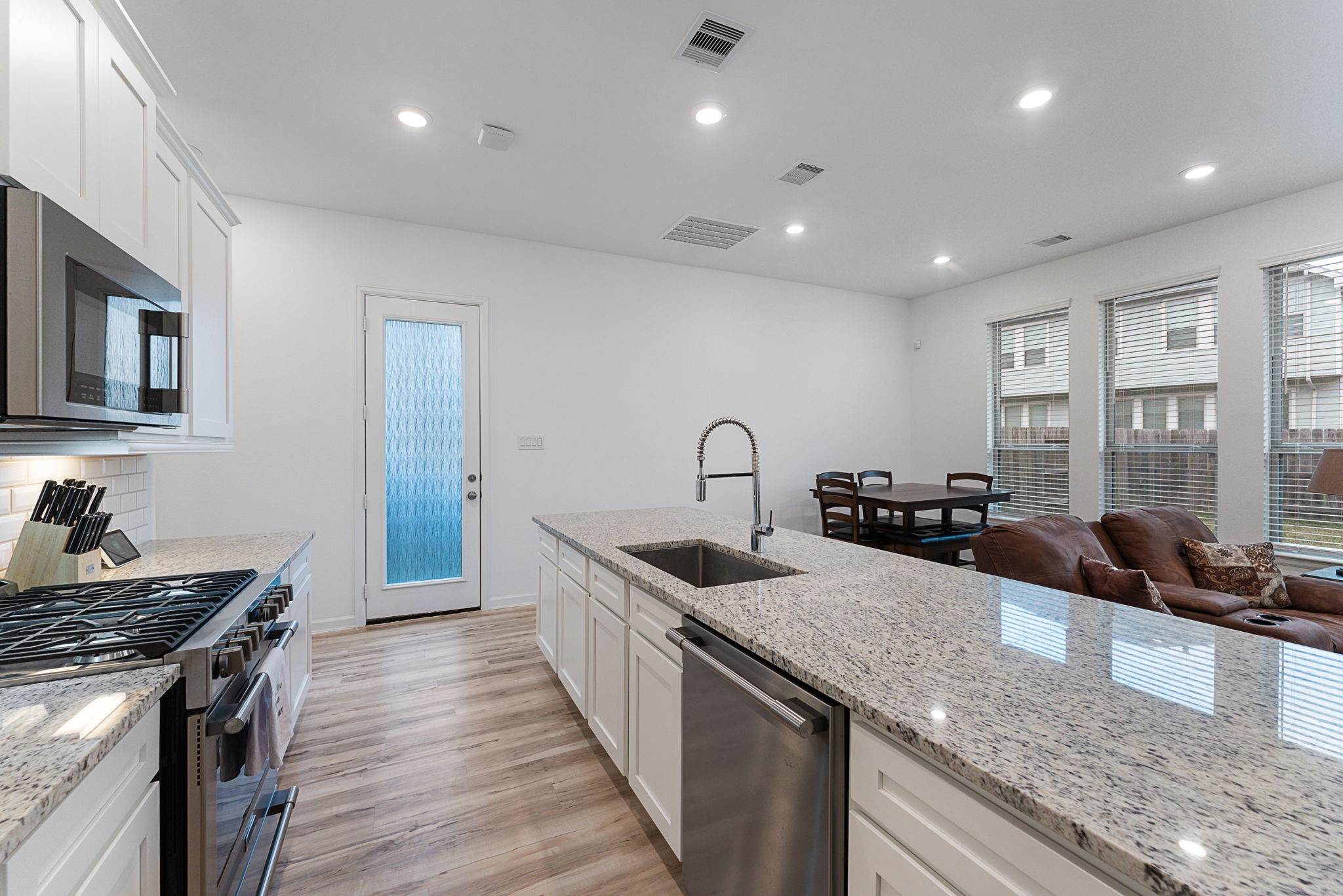 516 Bristol Tide Court Conroe, TX 77304 - Photo 21 of 47