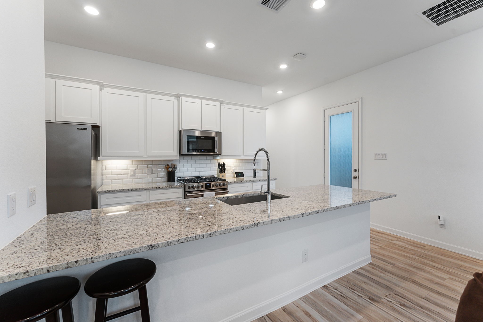 516 Bristol Tide Court Conroe, TX 77304 - Photo 22 of 47