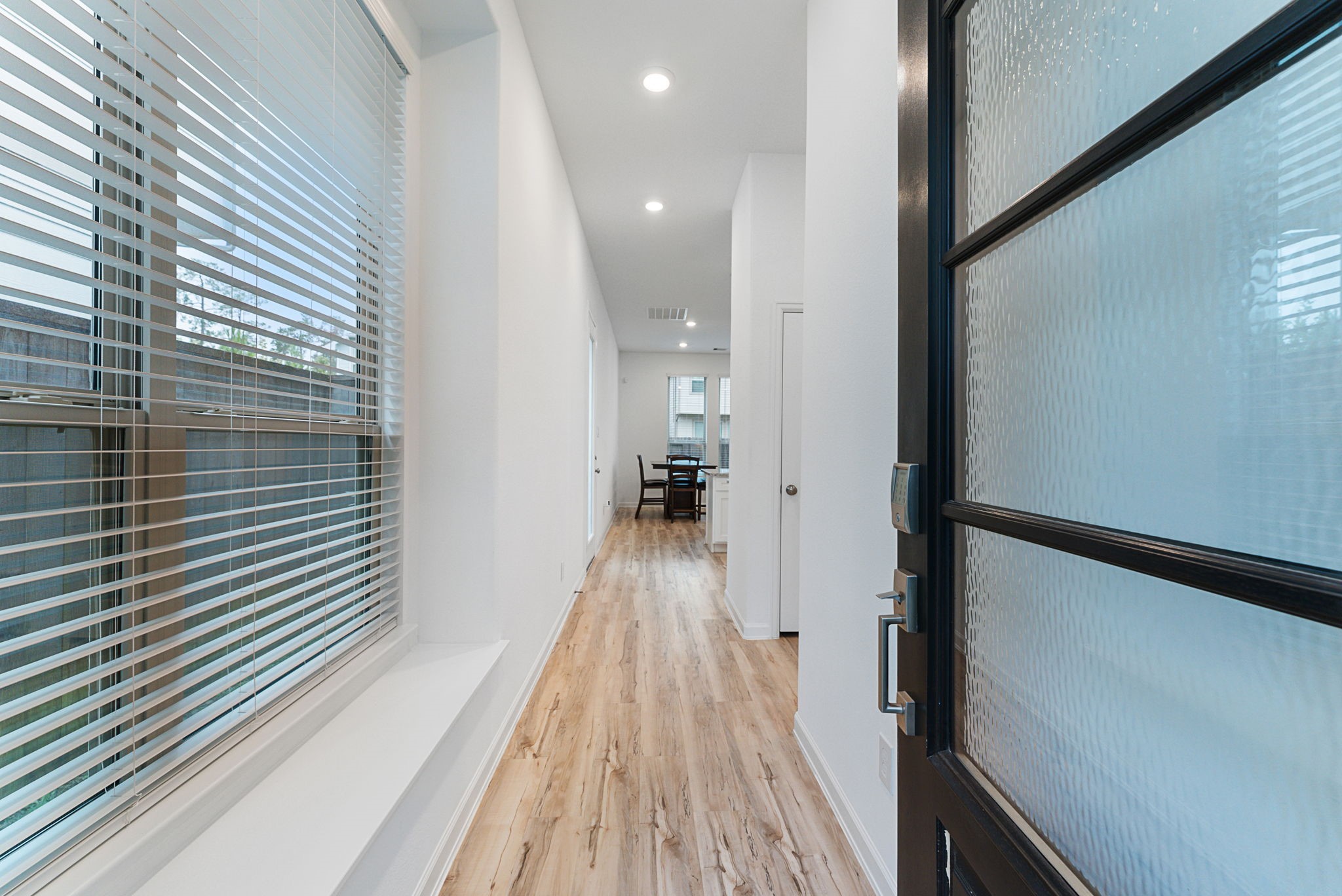 516 Bristol Tide Court Conroe, TX 77304 - Photo 5 of 47