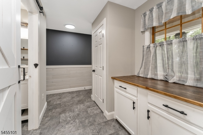 21 Finn Road Pittstown, NJ 08867 - Photo 23 of 47 Gallery Image 23