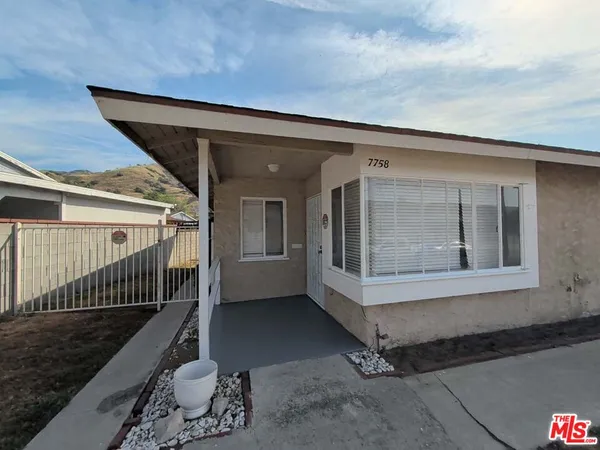 $3,500 | 7758 North Glenoaks Boulevard, Burbank, CA 91504