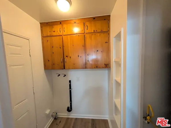 $3,500 | 7758 North Glenoaks Boulevard, Burbank, CA 91504