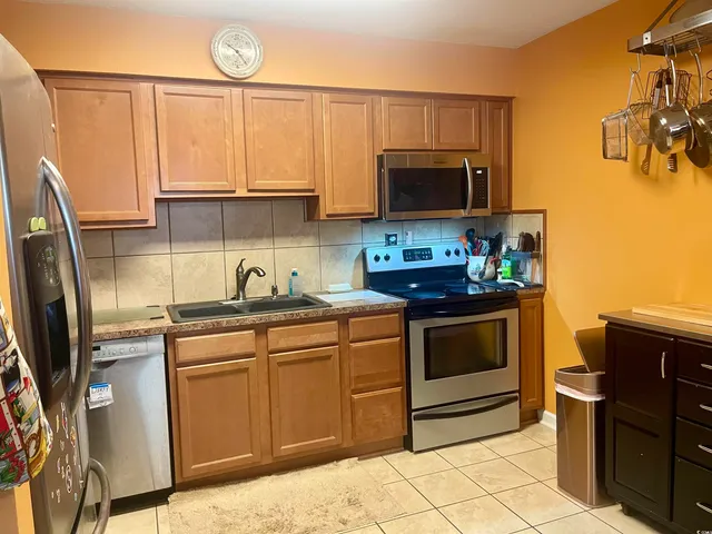 $249,000 | 604 35th Avenue North, Unit D, Myrtle Beach, SC 29577