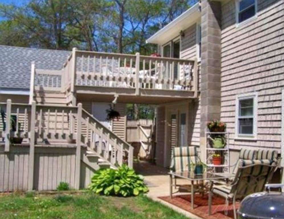 13 Barker Road Wareham, MA 02538 - Photo 3 of 20