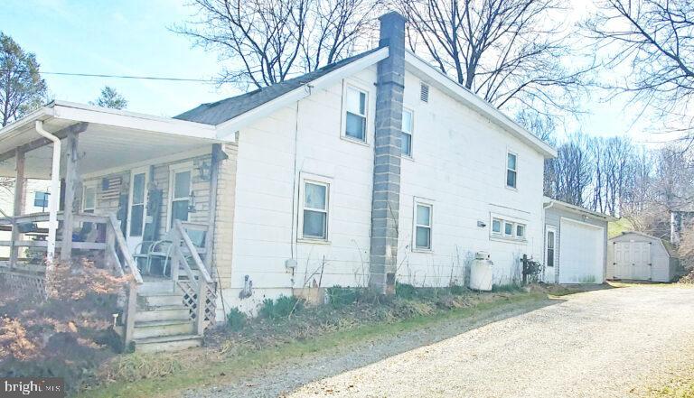 527 Baumgardner Road Willow Street, PA 17584 - Photo 3 of 11