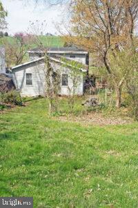 527 Baumgardner Road Willow Street, PA 17584 - Photo 5 of 11