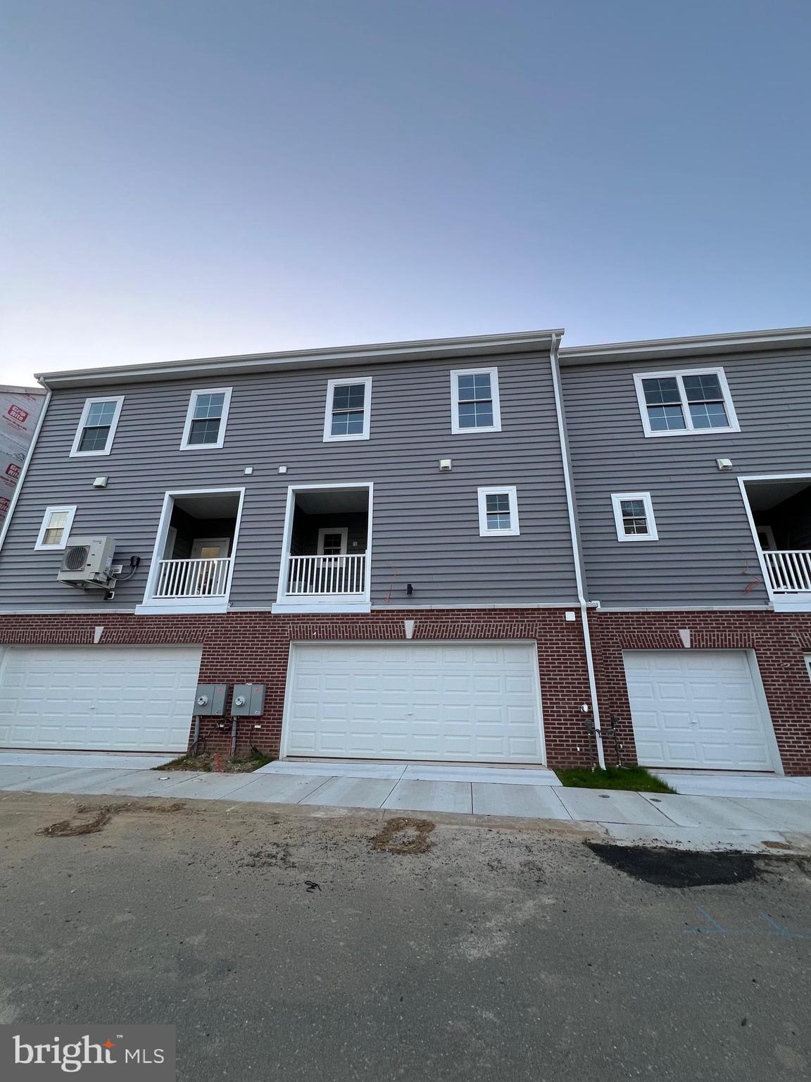 3316 North Market Street Wilmington, DE 19802 - Photo 34 of 40 a front view of a house with parking space