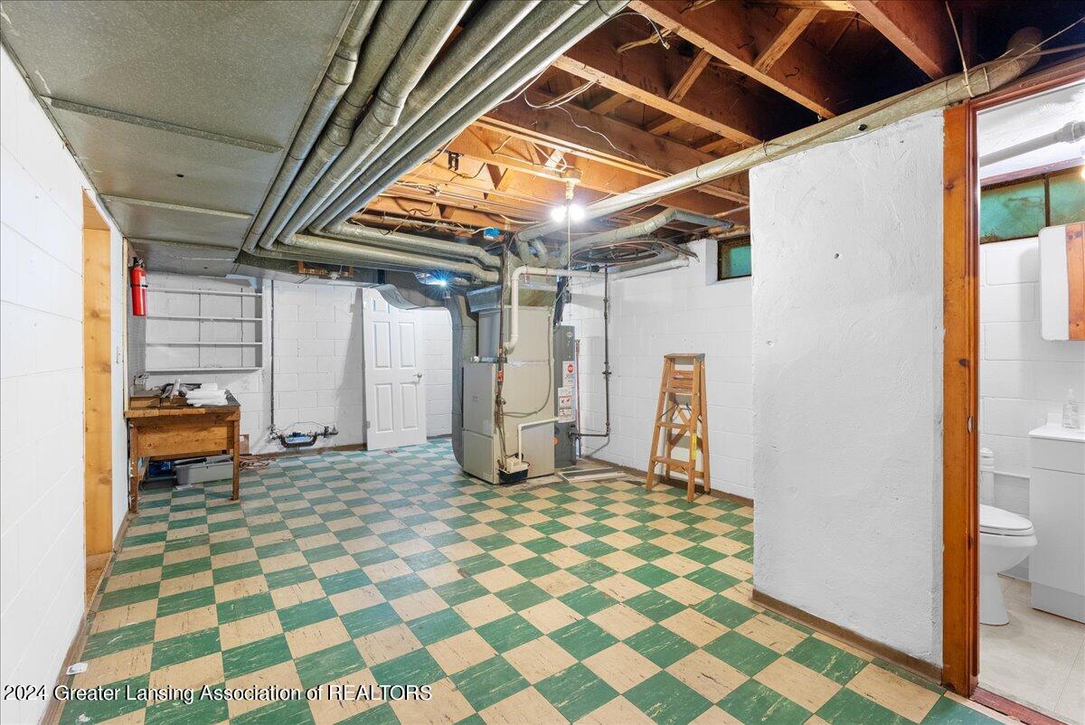 2629 Turner Road Lansing, MI 48906 - Photo 23 of 35 34-Media Jett - 34
