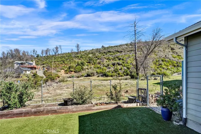 $605,000 | 15384 Summit Boulevard, Cobb, CA 95426