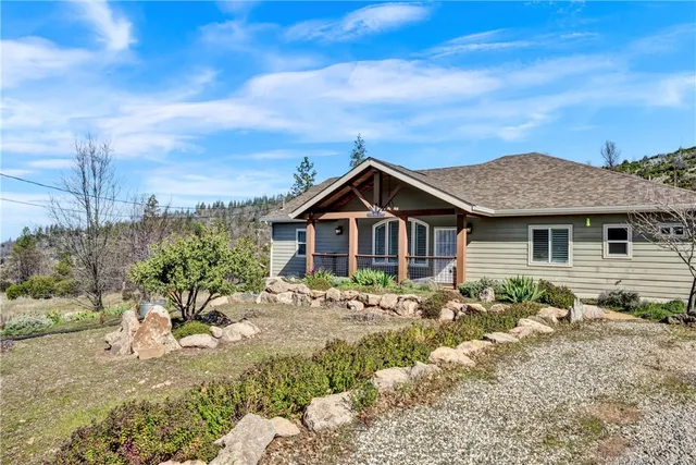 $605,000 | 15384 Summit Boulevard, Cobb, CA 95426