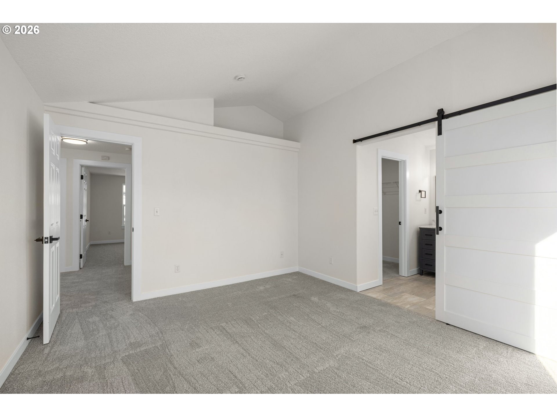 542 Southwest Sutherland Way Beaverton, OR 97006 - Photo 18 of 30