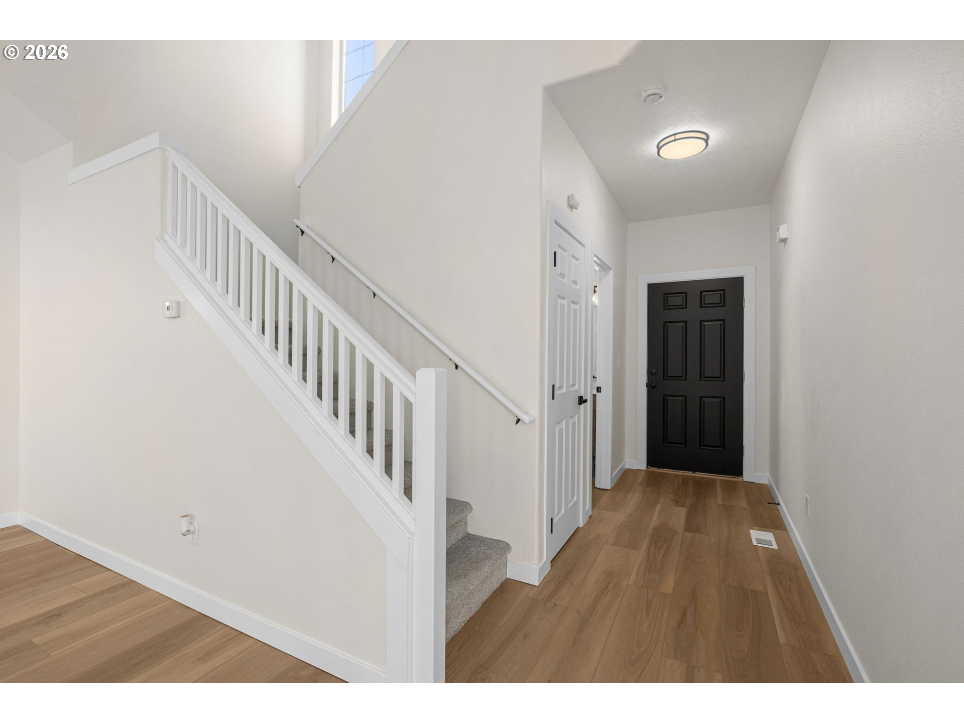 542 Southwest Sutherland Way Beaverton, OR 97006 - Photo 5 of 30